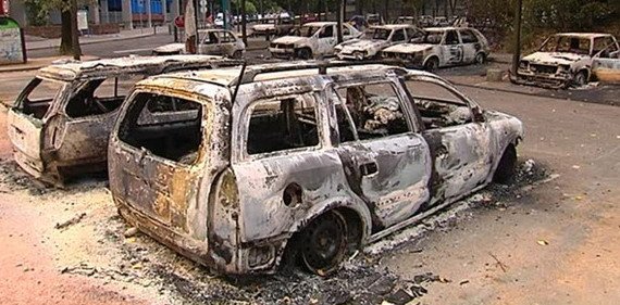 izgoreli automobili.jpg, 86 KB