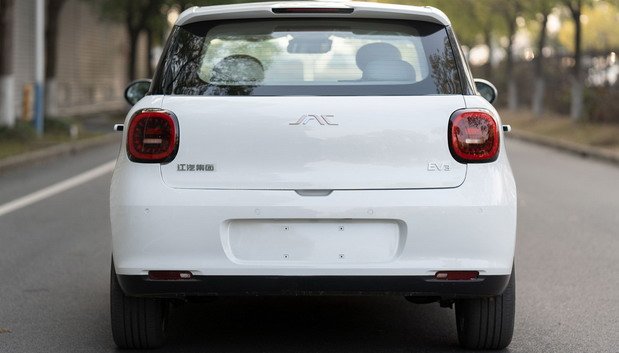 jac ev3 111.jpg, 51 KB