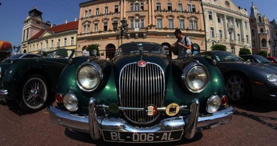 jaguar 4.jpg, 68 KB