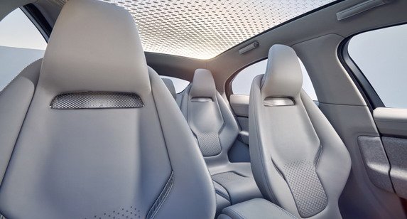 jaguar i 7777777.jpg, 43 KB