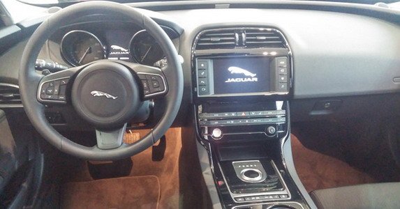 jaguar xe 2111.jpg, 49 KB