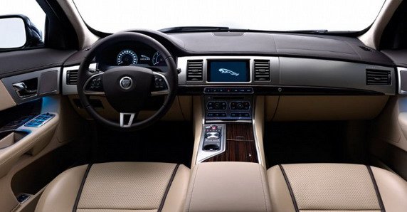 jaguar xf 402.jpg, 44 KB