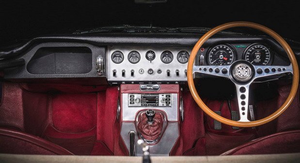 jaguar-land-rover-classic-infotainment-system 1.jpg, 61 KB