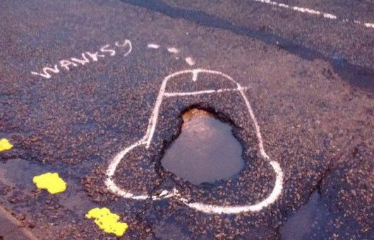 jasna-poruka-za-popravku-udarnih-rupa.jpg, 65 KB