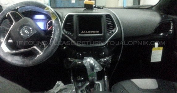 jeep cherokee 1111.jpg, 54 KB