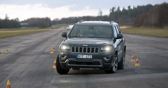 jeep jelen.jpg, 43 KB
