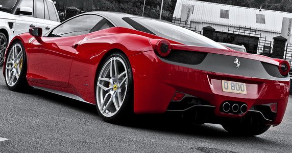 kahn ferrari 111.jpg, 80 KB