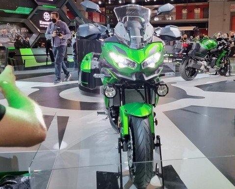 kawasaki-versys-650-1.jpg, 67 KB