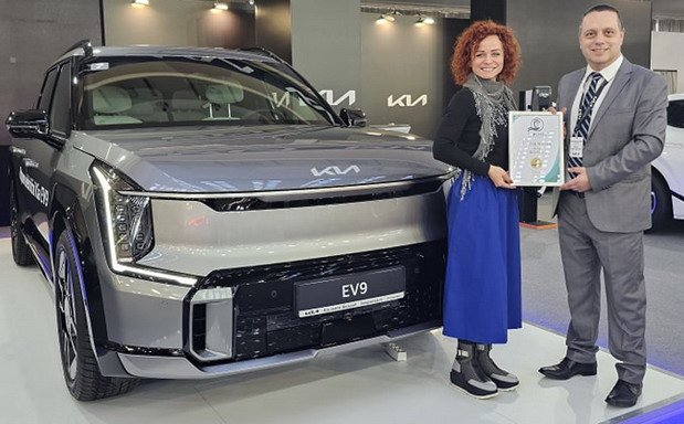 kia ev9 bg.jpg, 72 KB