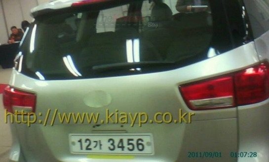 kia sedona 3222.jpg, 40 KB