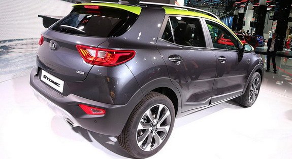 kia stonic 111.jpg, 61 KB