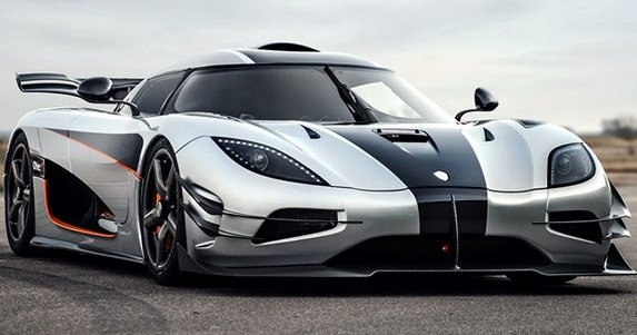 koenigsegg 2144.jpg, 50 KB