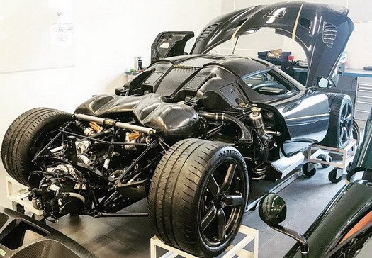 koenigsegg slupan.jpg, 85 KB