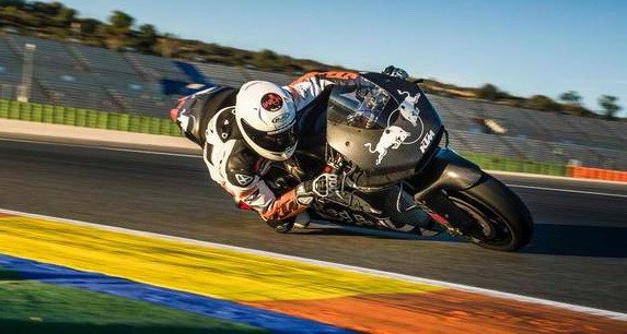 ktm-rc16-3.jpg, 60 KB