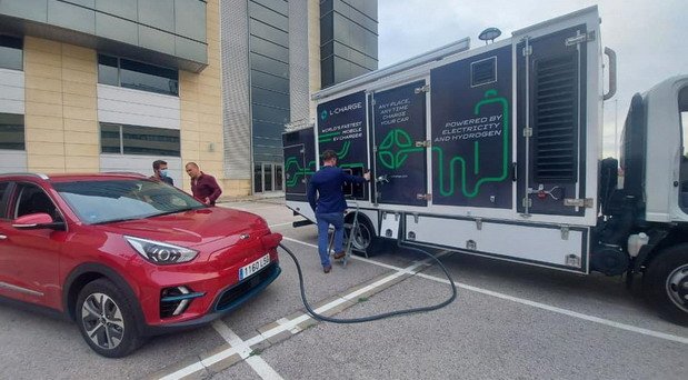 l charge 11.jpg, 78 KB