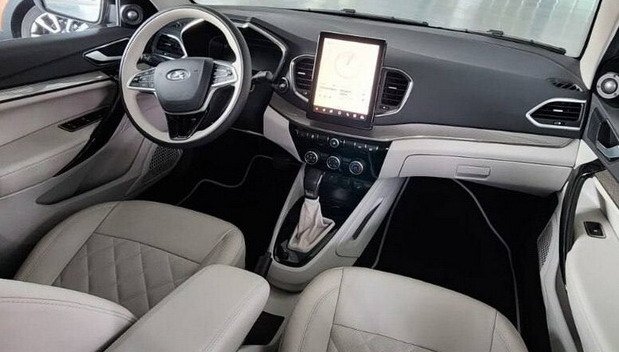 lada aura 11.jpg, 62 KB