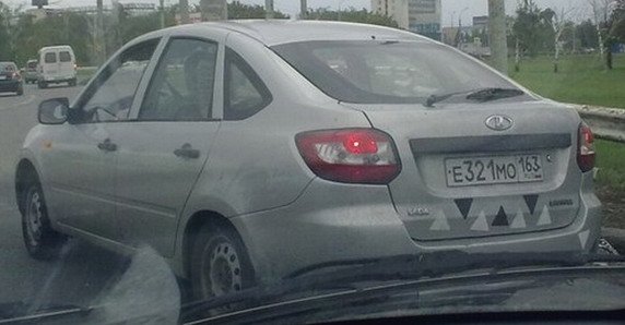 lada granta liftback.jpg, 41 KB