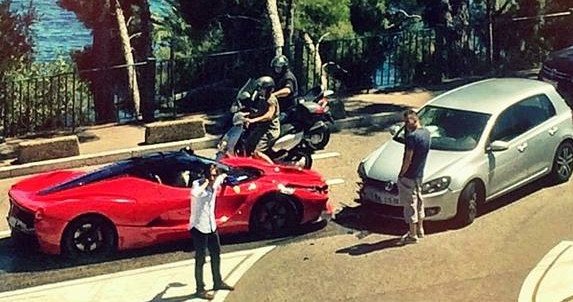laferrari crash 11.jpg, 71 KB