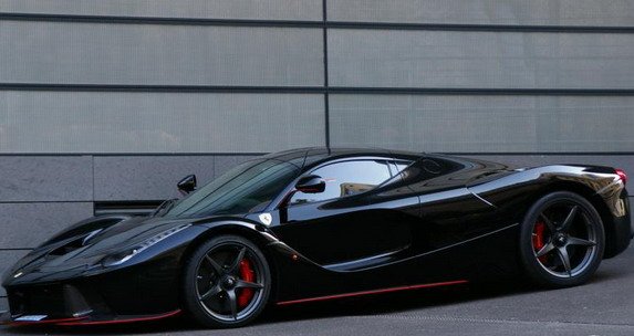 laferrari massa.jpg, 42 KB