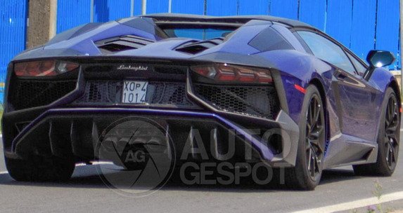 lambo a r 1.jpg, 53 KB