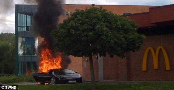 lambo burn 1.jpg, 42 KB