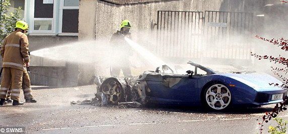 lambo burn 111.jpg, 58 KB