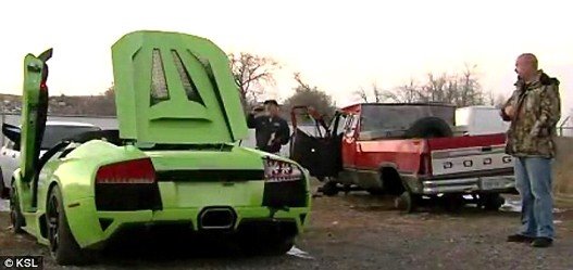 lambo crash 11.jpg, 35 KB