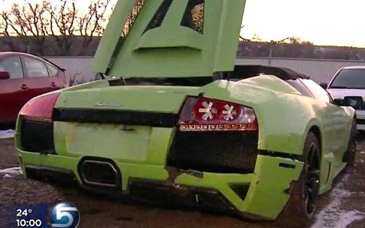 lambo crash 111.jpg, 51 KB