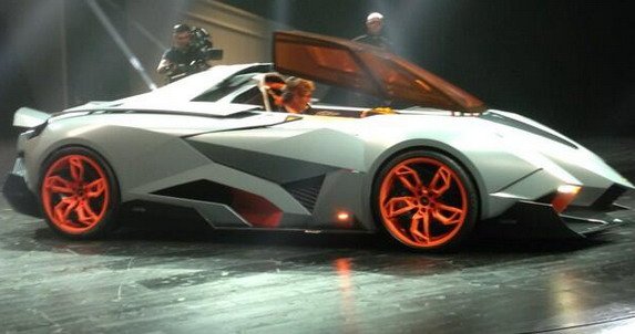 lambo ecosta 1.jpg, 44 KB