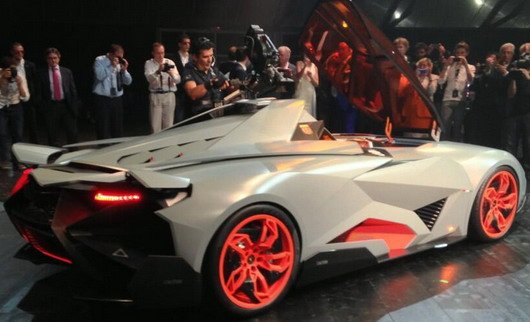 lambo ecosta 1111.jpg, 49 KB