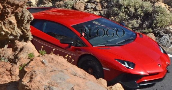 lambo sv 10.jpg, 74 KB