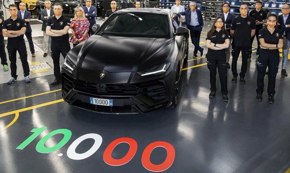 lamborghini 10k.jpg, 73 KB