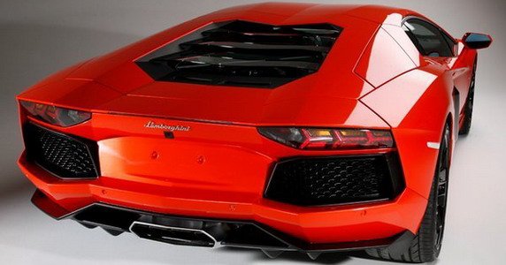 lamborghini aventador 2.jpg, 47 KB