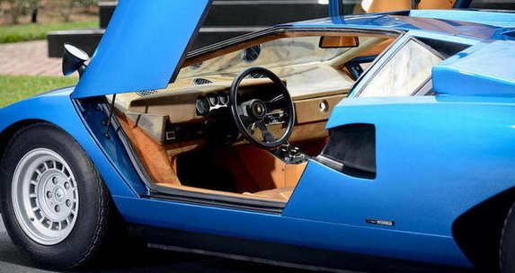 lamborghini countach 11.jpg, 57 KB