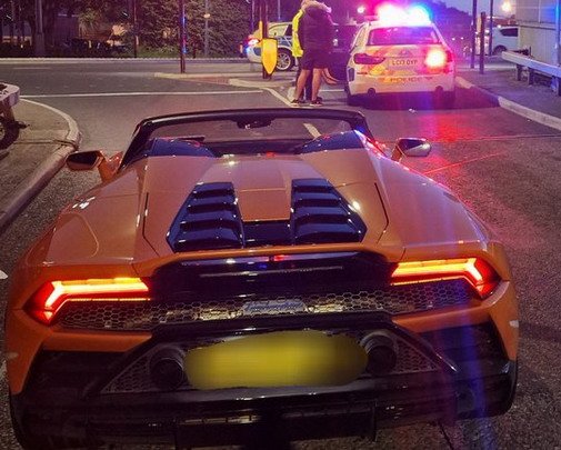 lamborghini uk 1.jpg, 69 KB