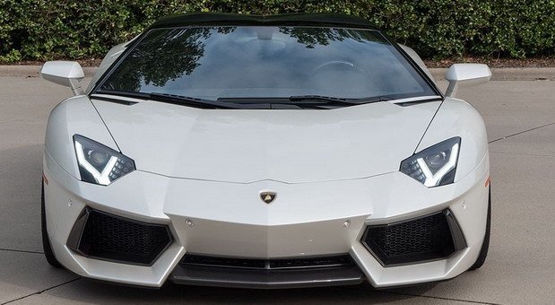 lamborghini-aventador 11.jpg, 67 KB