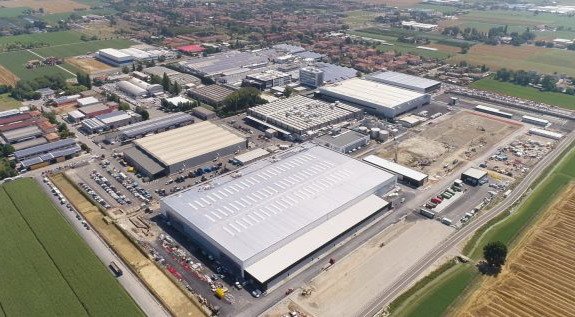 lamborghini-factory 11.jpg, 80 KB