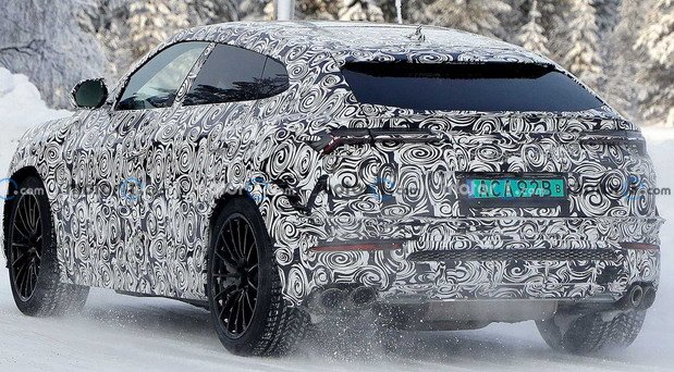 lamborghini-urus 1.jpg, 114 KB