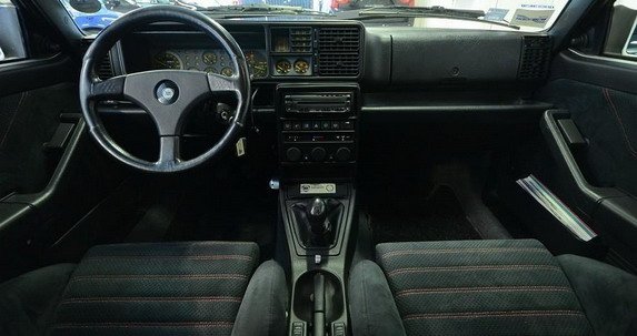 lancia 32222.jpg, 48 KB