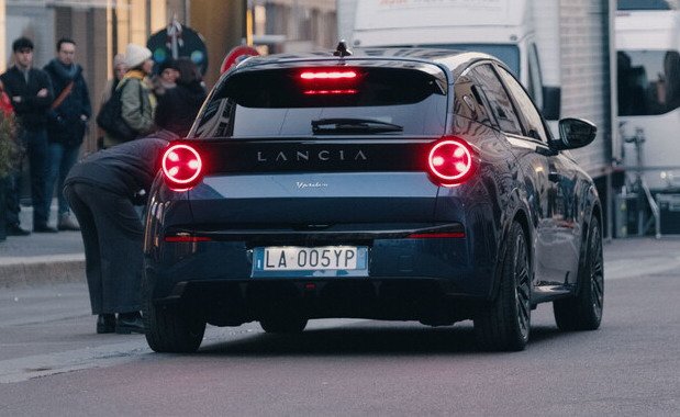 lancia y 481.jpg, 67 KB