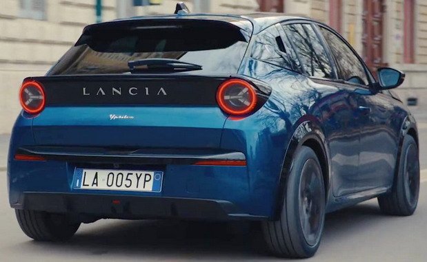 lancia y 5777.jpg, 61 KB