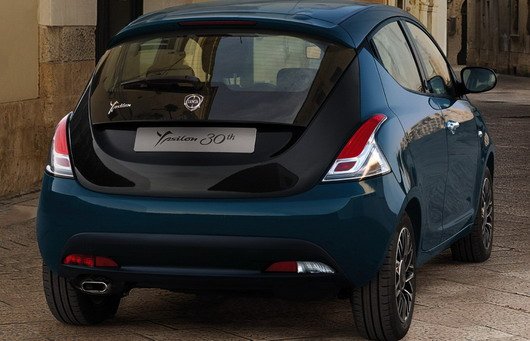 lancia ypsilon 30th 11.jpg, 53 KB