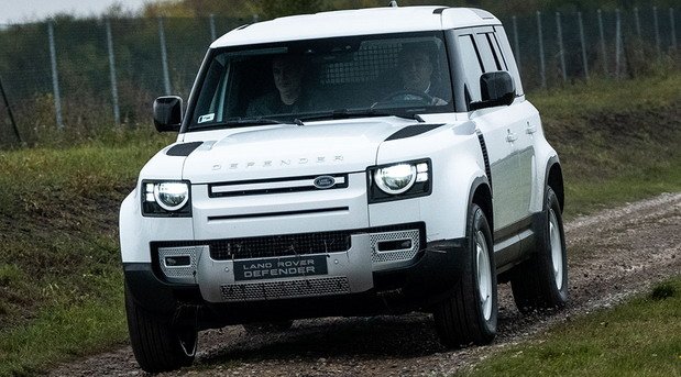 land rover d 4.jpg, 77 KB