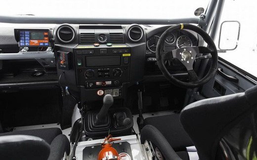 land rover defender challenge 31.jpg, 46 KB
