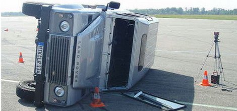 land rover defender.jpg, 43 KB
