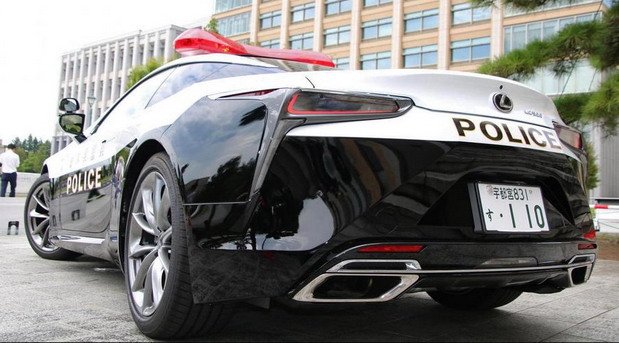 lexus police 111.jpg, 71 KB