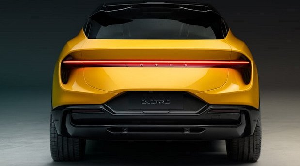 lotus e 3333333.jpg, 35 KB