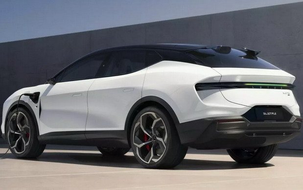 lotus eletre 11.jpg, 46 KB