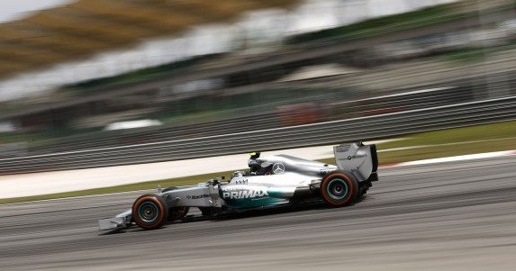 luis hamilton malezija.jpg, 45 KB