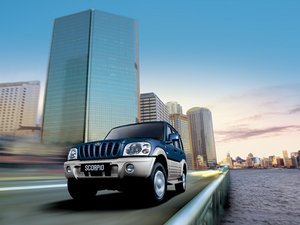 mahindra 1.jpg, 14 KB
